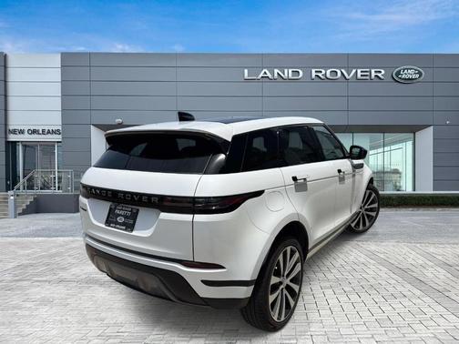 Ostuni Pearl White 2025 Land Rover Range Rover Evoque Core S