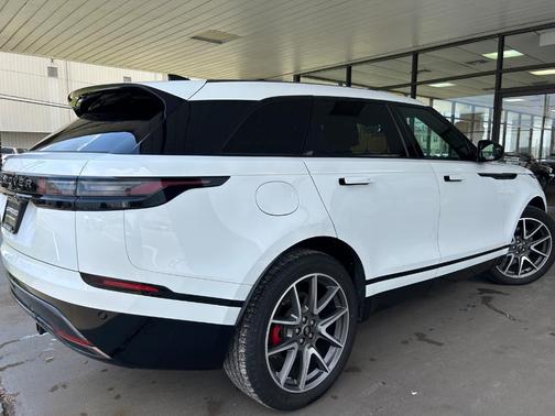 2024 Land Rover Range Rover Velar Dynamic SE