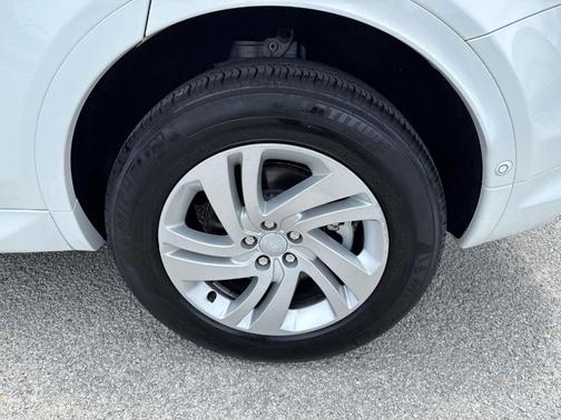 2024 Land Rover Discovery Sport Core S
