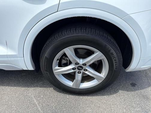 2021 Audi Q5 45 Premium