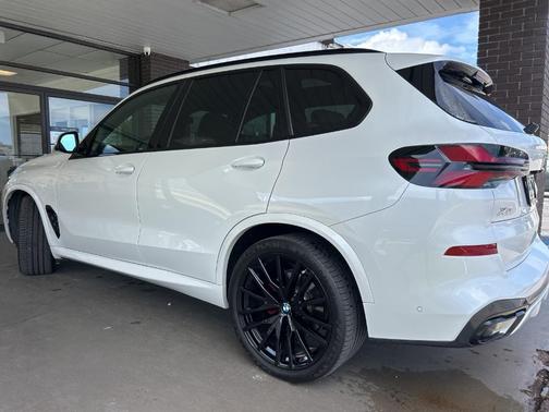 2024 BMW X5 sDrive40i
