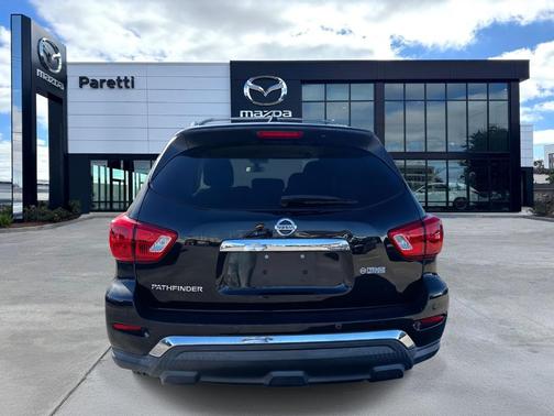 2020 Nissan Pathfinder S