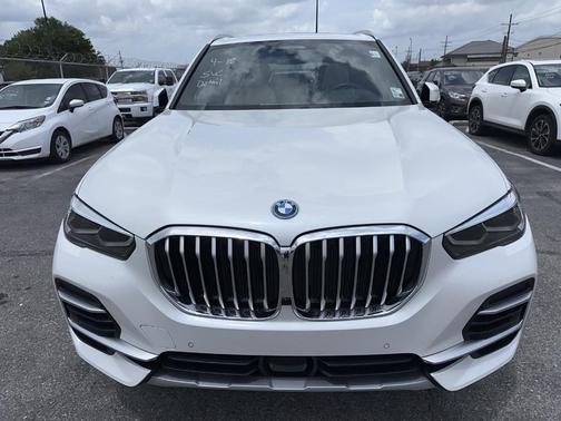 2022 BMW X5 PHEV xDrive45e