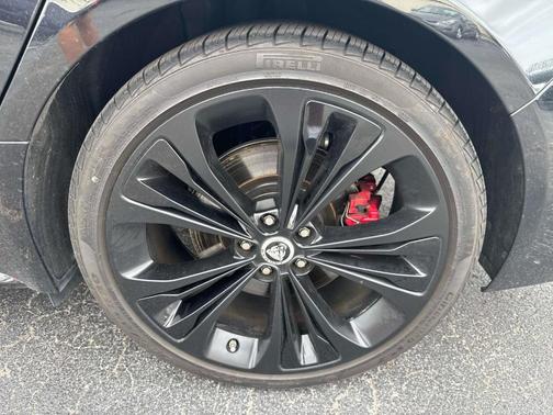 2024 Jaguar XF R-Dynamic SE