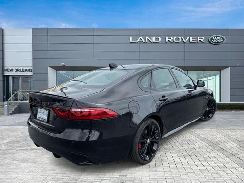 2024 Jaguar XF R-Dynamic SE