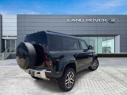 2025 Land Rover Defender P300