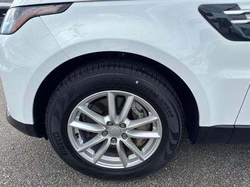 2022 Land Rover Range Rover Sport SE