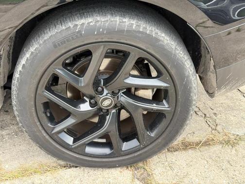 Santorini Black 2023 Land Rover Range Rover Sport SE