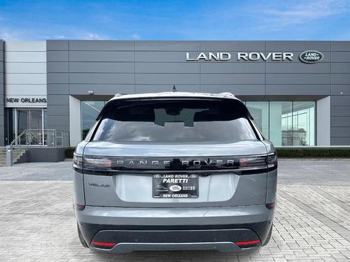 2026 Land Rover Range Rover Velar Dynamic SE