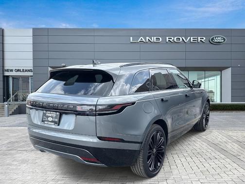 2026 Land Rover Range Rover Velar Dynamic SE