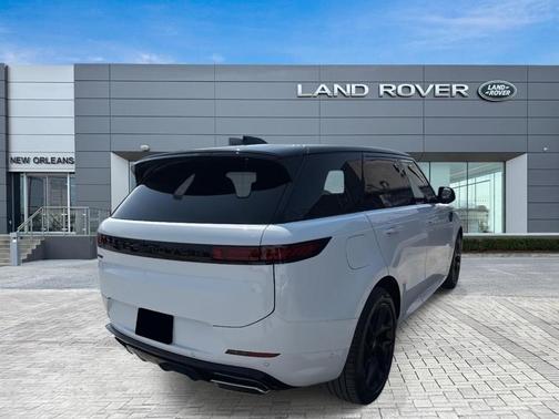 Fuji White 2025 Land Rover Range Rover Sport P460 Dynamic SE