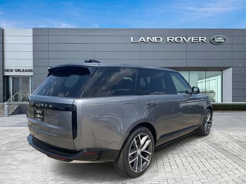 2025 Land Rover Range Rover P400 SE 7 Seat