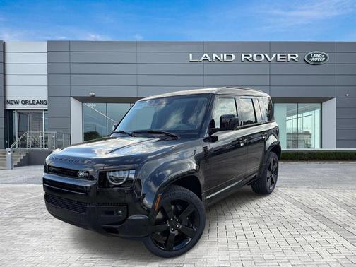 Santorini Black 2026 Land Rover Defender P400 X-Dynamic SE