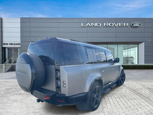 2025 Land Rover Defender P400 X
