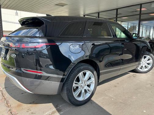 2019 Land Rover Range Rover Velar P250 SE R-Dynamic
