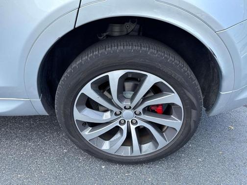 2023 Land Rover Discovery Sport SE R-Dynamic