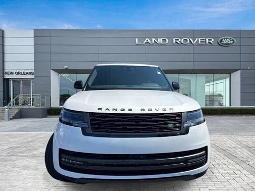 Ostuni Pearl White 2024 Land Rover Range Rover P400 SE