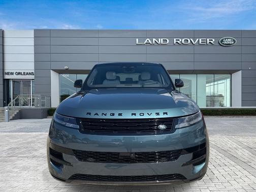 2025 Land Rover Range Rover Sport P360 SE