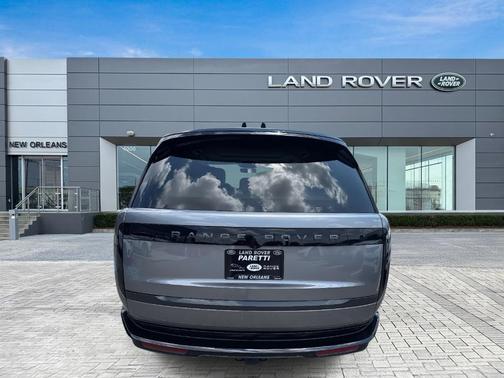 2025 Land Rover Range Rover P530 SE