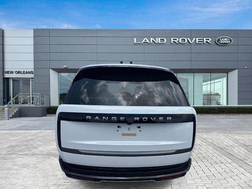 2025 Land Rover Range Rover P400 SE