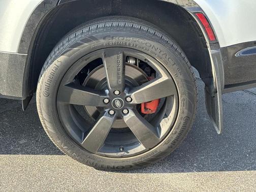 2024 Land Rover Defender P400 X