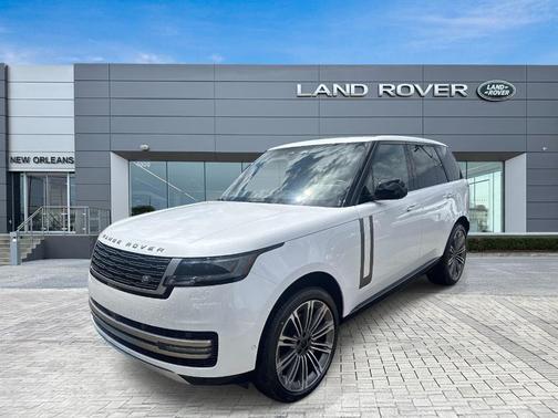 Ostuni Pearl White 2026 Land Rover Range Rover P400 SE
