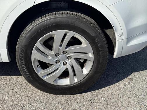 2024 Land Rover Discovery Sport Core S