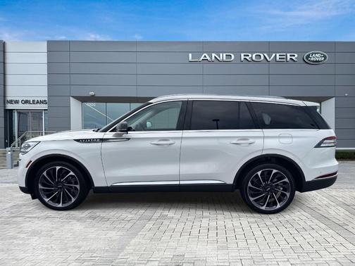 2023 Lincoln Aviator Reserve AWD