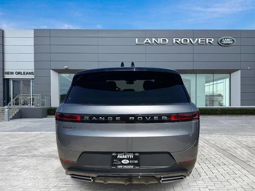 2025 Land Rover Range Rover Sport P360 SE