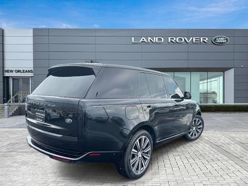 2023 Land Rover Range Rover P530 SE