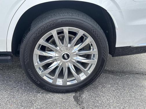 Crystal White Tri-Coat 2021 Cadillac Escalade Premium Luxury