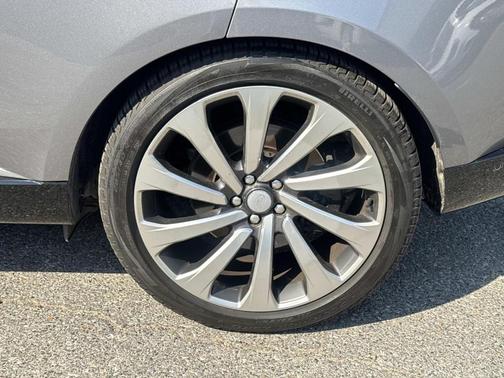 2023 Land Rover Range Rover 5.0 Supercharged Autobiography