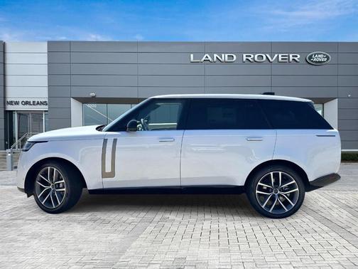 2026 Land Rover Range Rover P400 SE 7 Seat