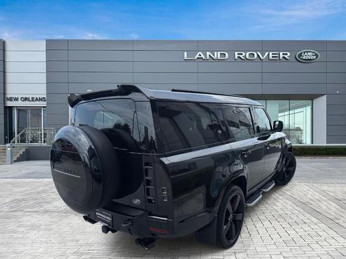 2023 Land Rover Defender X-Dynamic SE