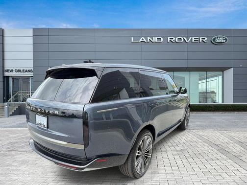 Varesine Blue 2026 Land Rover Range Rover P400 SE 7 Seat