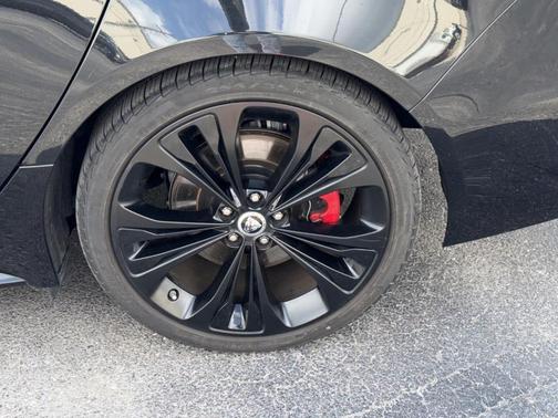 Santorini Black 2024 Jaguar XF R-Dynamic SE