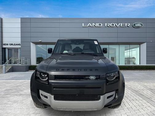 2025 Land Rover Defender P400 S