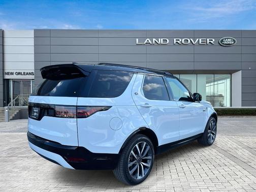 2025 Land Rover Discovery P360 Dynamic SE