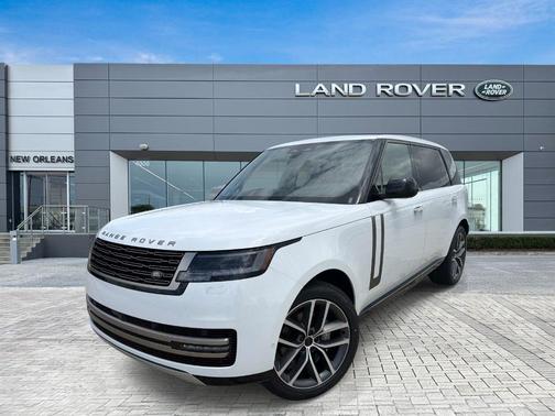 Fuji White 2026 Land Rover Range Rover P400 SE 7 Seat