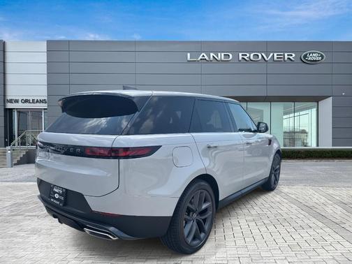 2025 Land Rover Range Rover Sport P360 SE