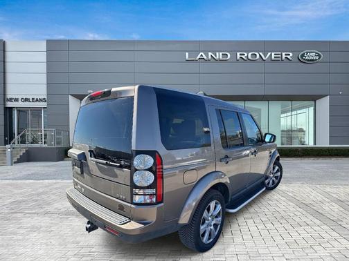 2016 Land Rover LR4 Base