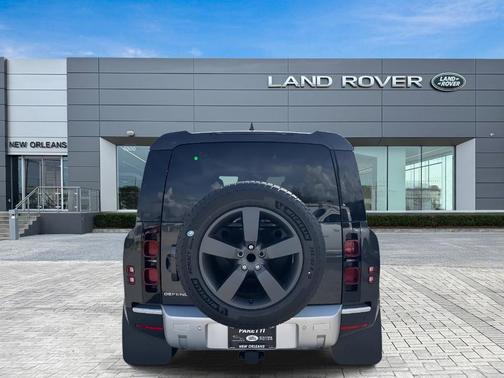 2025 Land Rover Defender P300 S