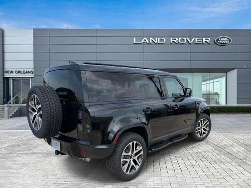 Santorini Black 2026 Land Rover Defender P300 S