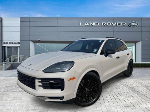 2024 Porsche Cayenne Base