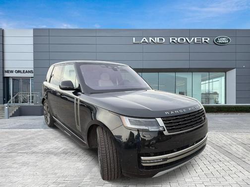 Santorini Black 2023 Land Rover Range Rover P400 SE