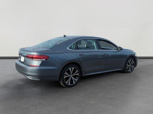 2021 Volkswagen Passat 2.0T SE
