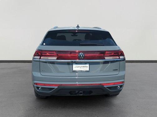 2026 Volkswagen Atlas Cross Sport 2.0T SEL