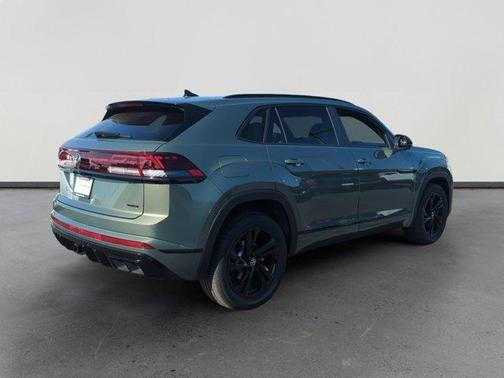 2026 Volkswagen Atlas Cross Sport 2.0T SEL R-Line Black