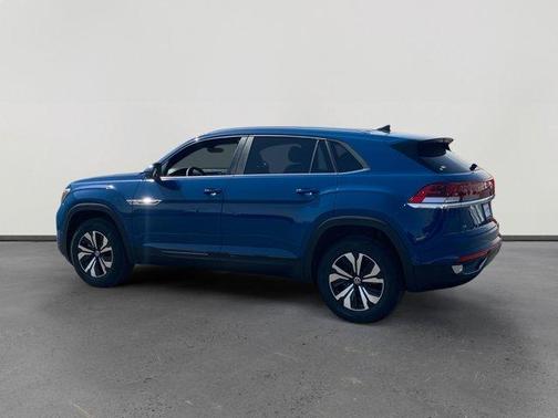 2025 Volkswagen Atlas Cross Sport 2.0T SE