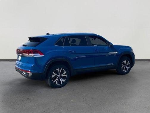 2025 Volkswagen Atlas Cross Sport 2.0T SE